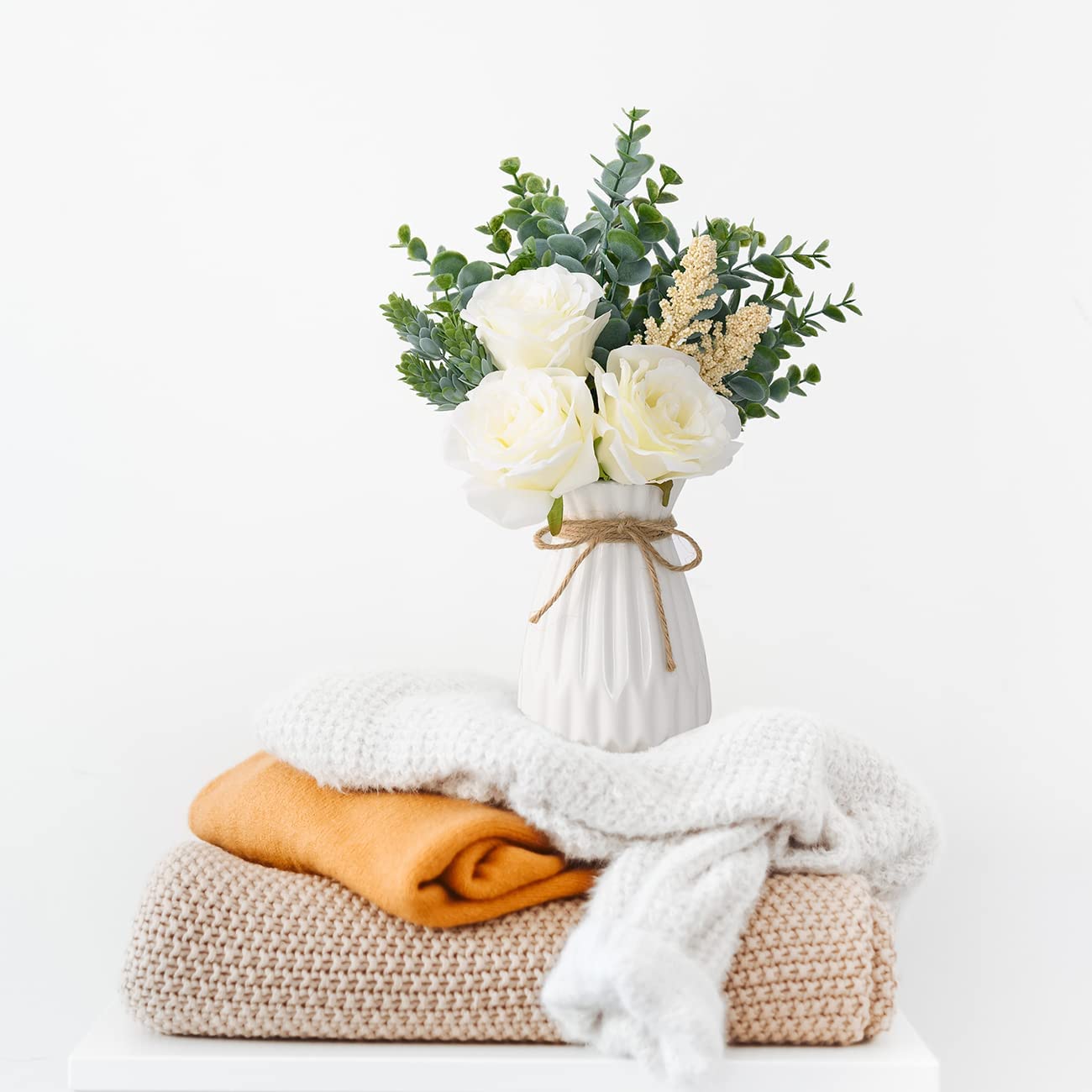 Fake Flowers with Vase, Dining Table Decor, Artificial Flowers White Roses in Vase, Silk Faux Flower Arrangements, Rustic Home Office Centerpiece Decorations, Bathroom Plant Decor