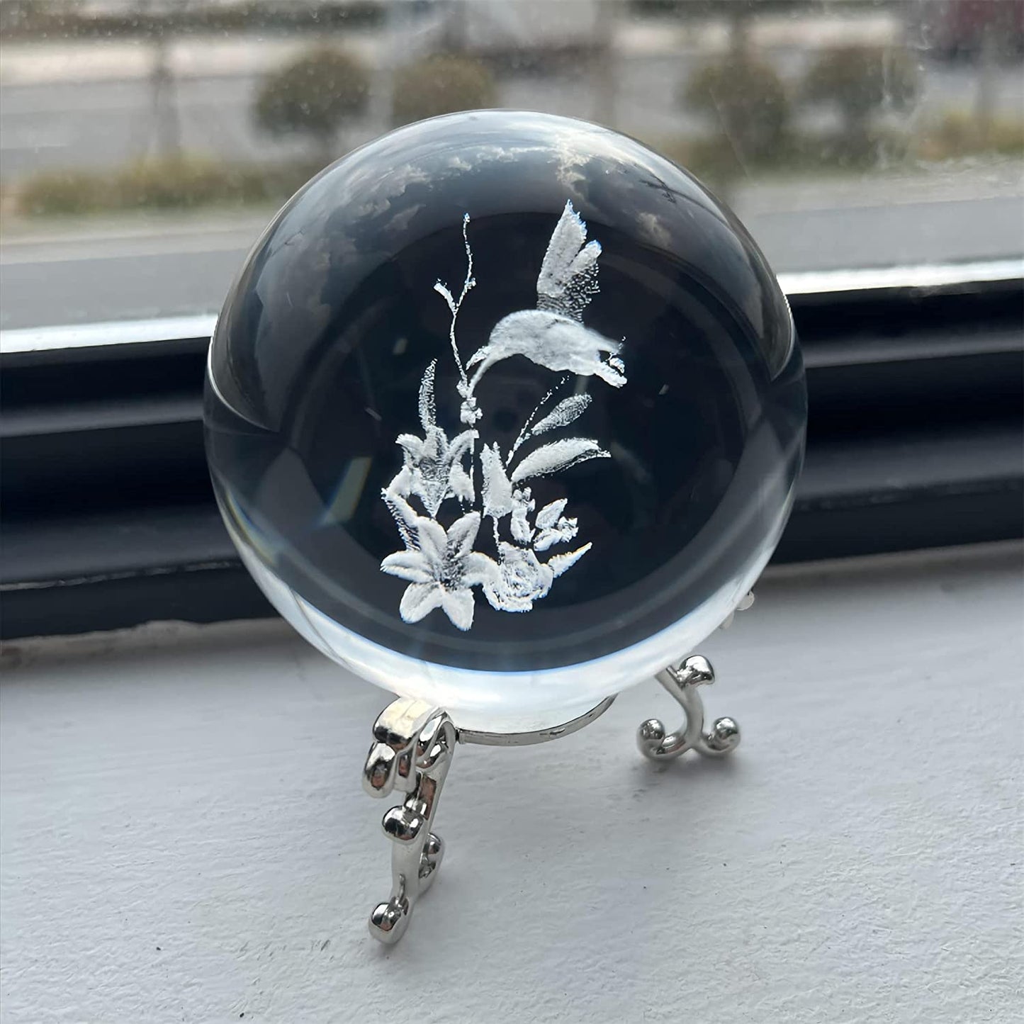 3D Hummingbird Crystal Ball Paperweight 60mm(2.3Inch) Laser Engraved Glass Sphere Display Globe Meditation Ball Home Decor with Metal Stand