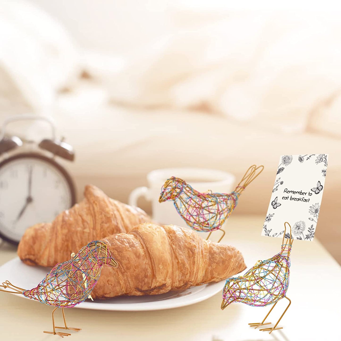 Metal Bird Decor,Metal Bird Figurine Rustic Table Decor, Hanging Metal Bird Decor Woven with Colorful Wire for Home Decoration, Set of 3 Bird Statues Memo Holder