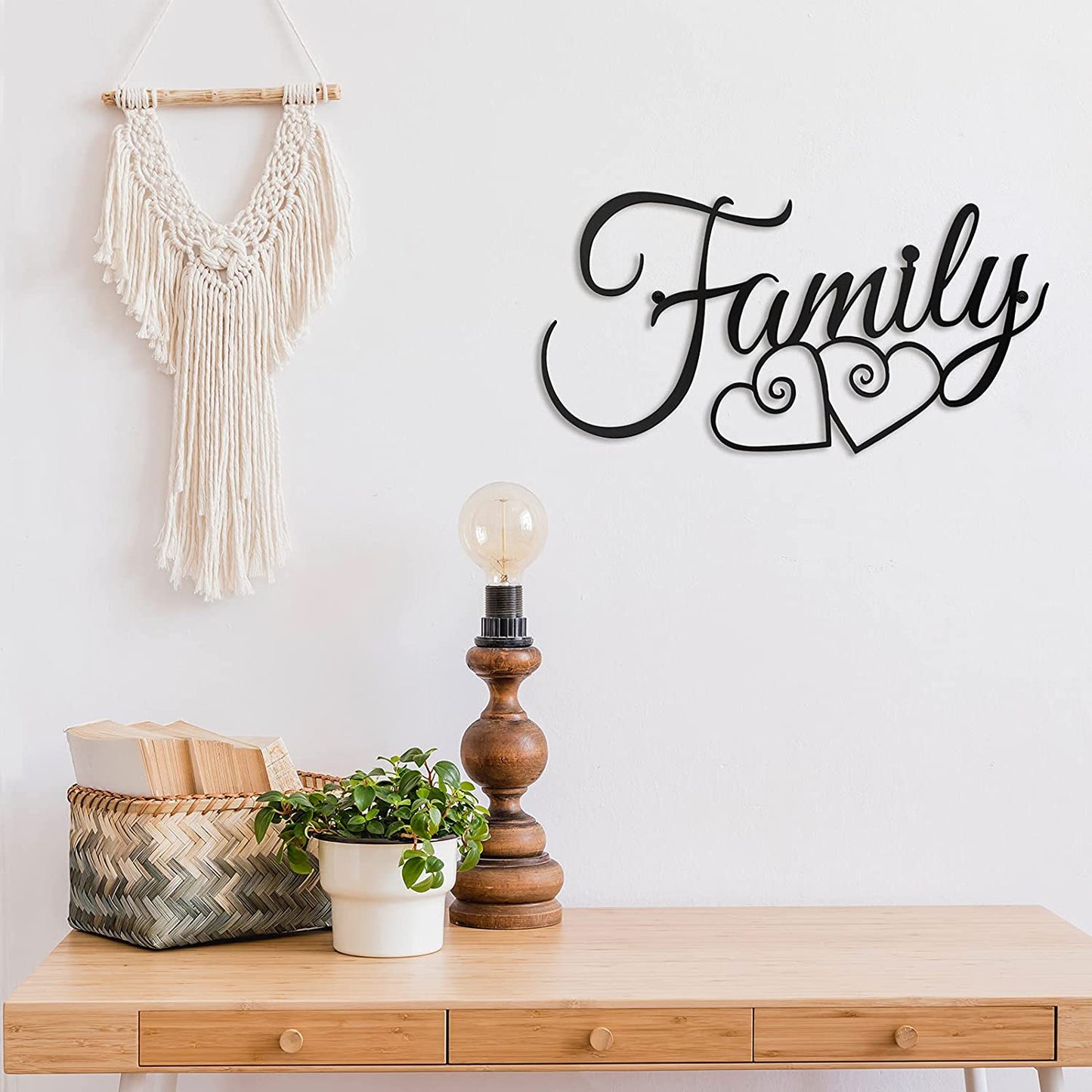Family Wall Sign Family Wall Decor Sign Family Word Wall Art Family Wall Hanging Decoration for Home Dining Room Kitchen Door Decorations Wall Decor (Black,Metal)