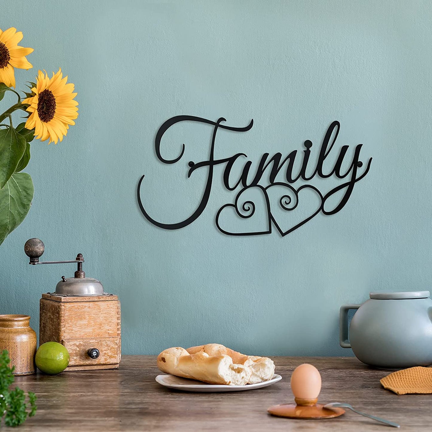 Family Wall Sign Family Wall Decor Sign Family Word Wall Art Family Wall Hanging Decoration for Home Dining Room Kitchen Door Decorations Wall Decor (Black,Metal)