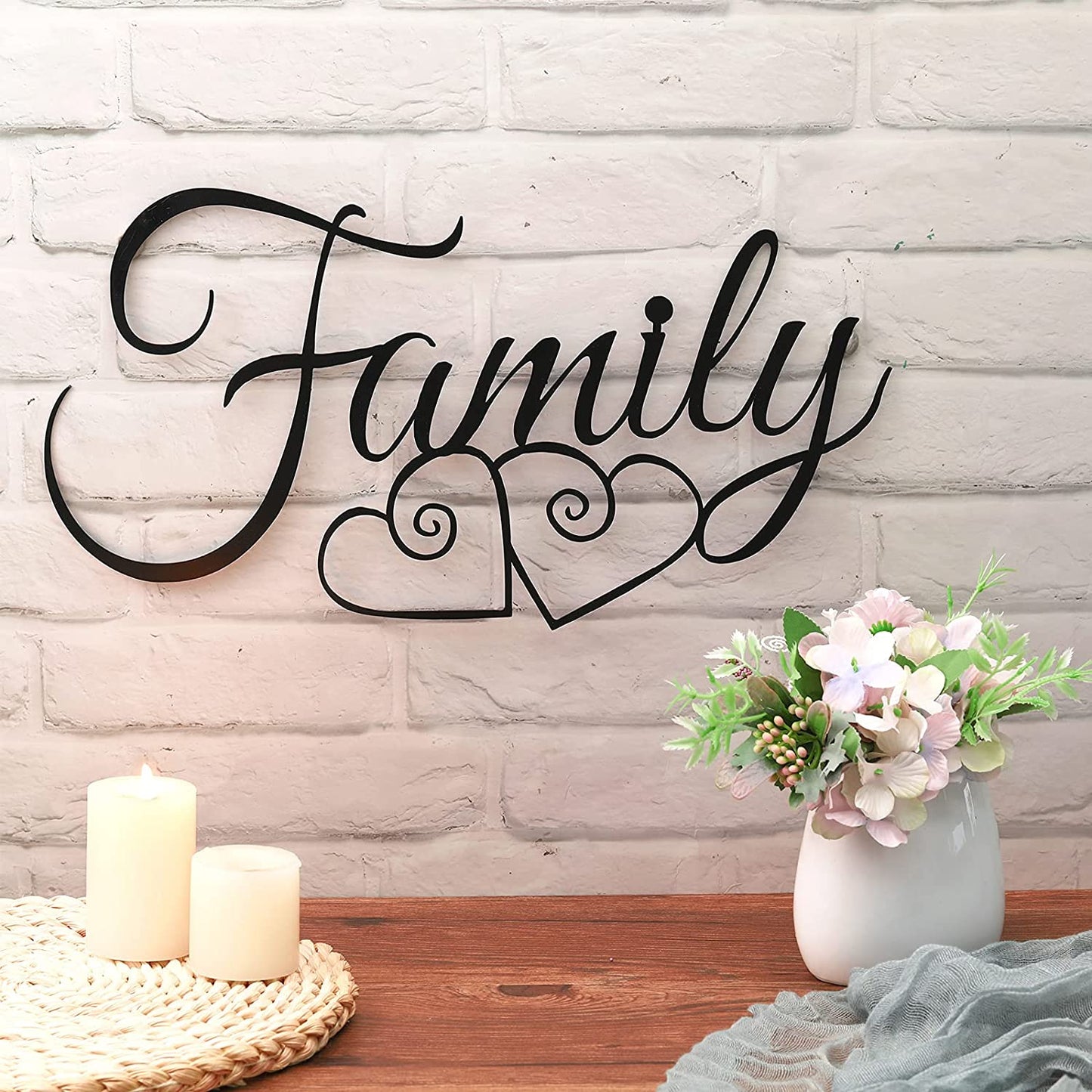 Family Wall Sign Family Wall Decor Sign Family Word Wall Art Family Wall Hanging Decoration for Home Dining Room Kitchen Door Decorations Wall Decor (Black,Metal)
