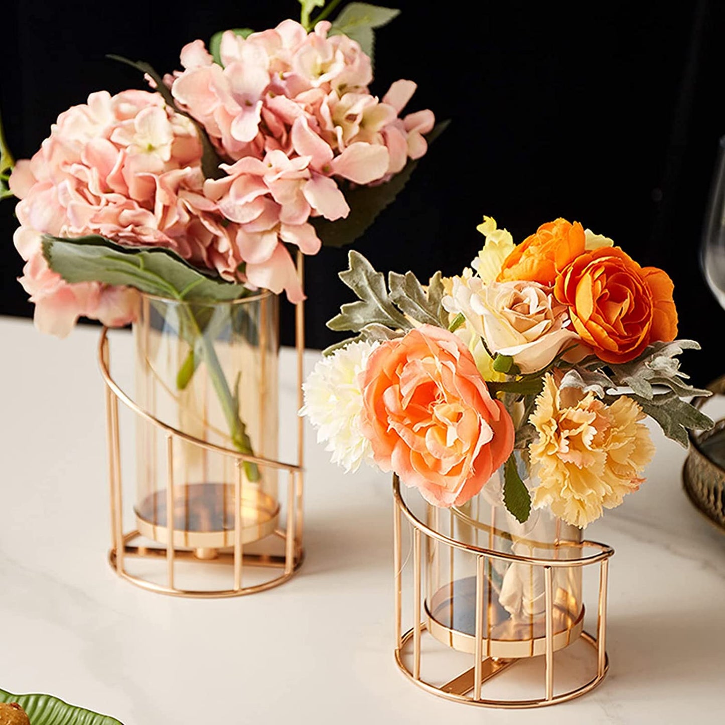Metal Wire Candle Holder Set of 2, Glass Pillar Candle Holders Gold Decorative Tea Light Candleholders for Home Decor Table Decorations Centerpiece (Spiral)